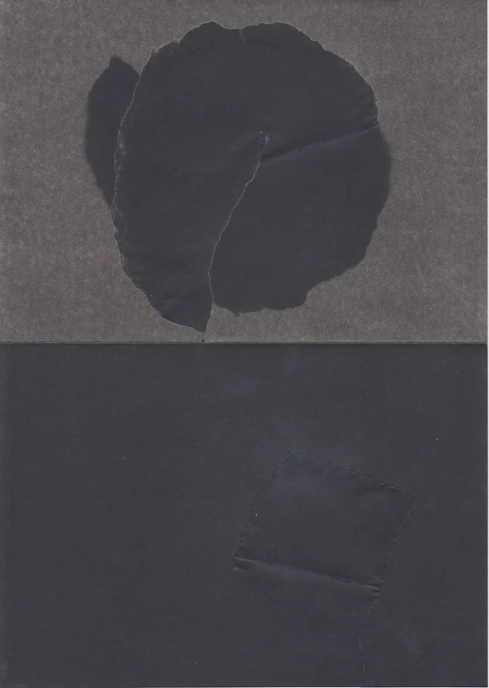 Laivo-# 08 Livro Das Dobras, luz solar sobre cartolina preta dobrada e recortada, 29,5x21cm, 2021-Rui-Horta-Pereira