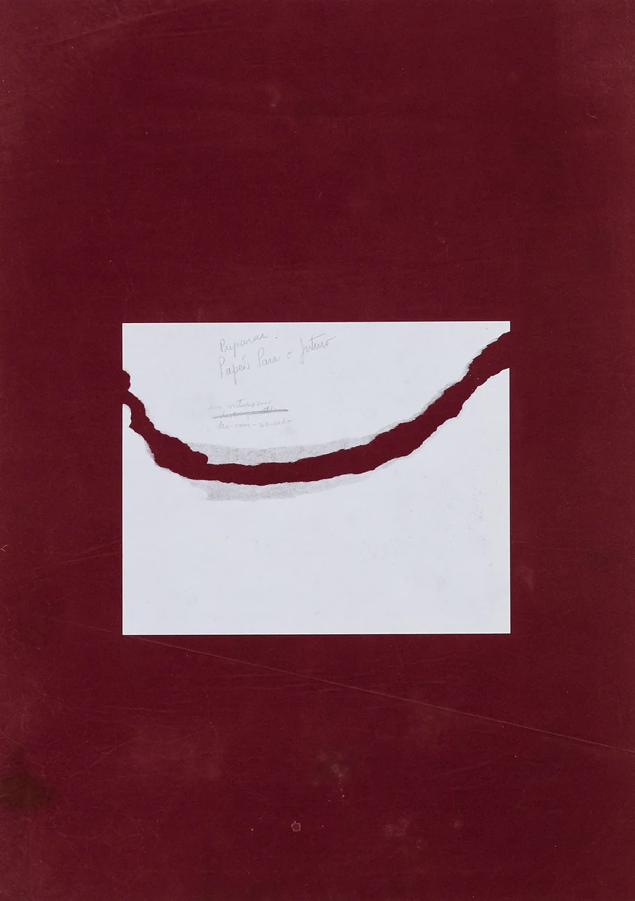 #4 Preparar papéis, Preparar papéis para o futuro, um virtuosismo des-com-pensado, papel de 80g colado em papel de veludo, 69,5x49,5cm,2015-Rui-Horta-Pereira