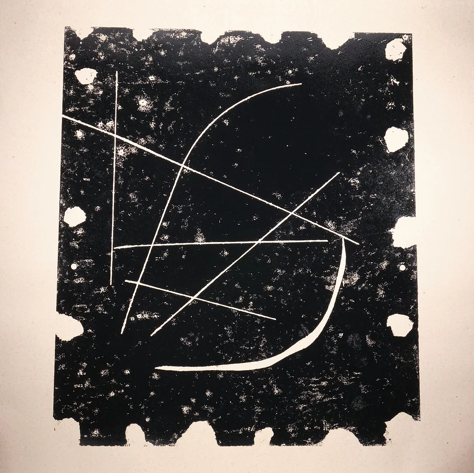 Penumbra 2020-#02 A Penumbra golpeada de luz, Tinta de offset sobre papel reciclado castanho, 105x105cm, 2020-Rui-Horta-Pereira